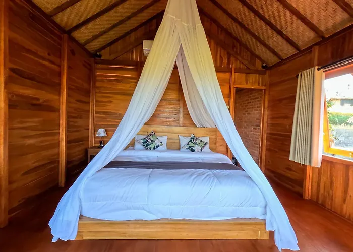 Kubu Sambangan Bali